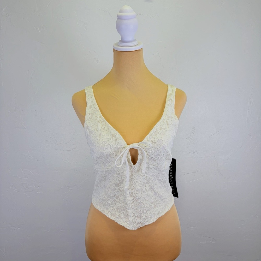Madden Gril Woman's Lace Crop top Size L Cream Boho Festival Bohemian Milkmaid‎